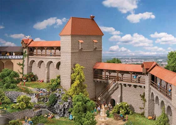 Faller Gmbh 130691 Old-Town Shield Wall -- Kit - 8-1/16 X 5 X 9-1/2" 20.5 X 12.8 X 24.1cm, HO Scale