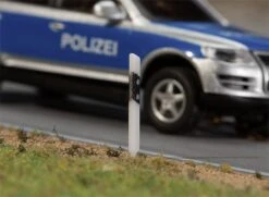 Faller 180931 HO 32 Marker Posts